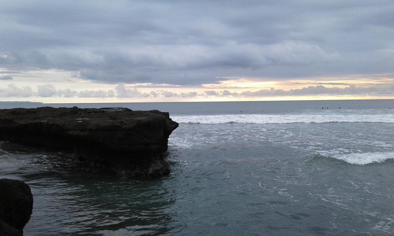 Repag Wayan Canggu Hostel Kuta Lombok Exterior foto