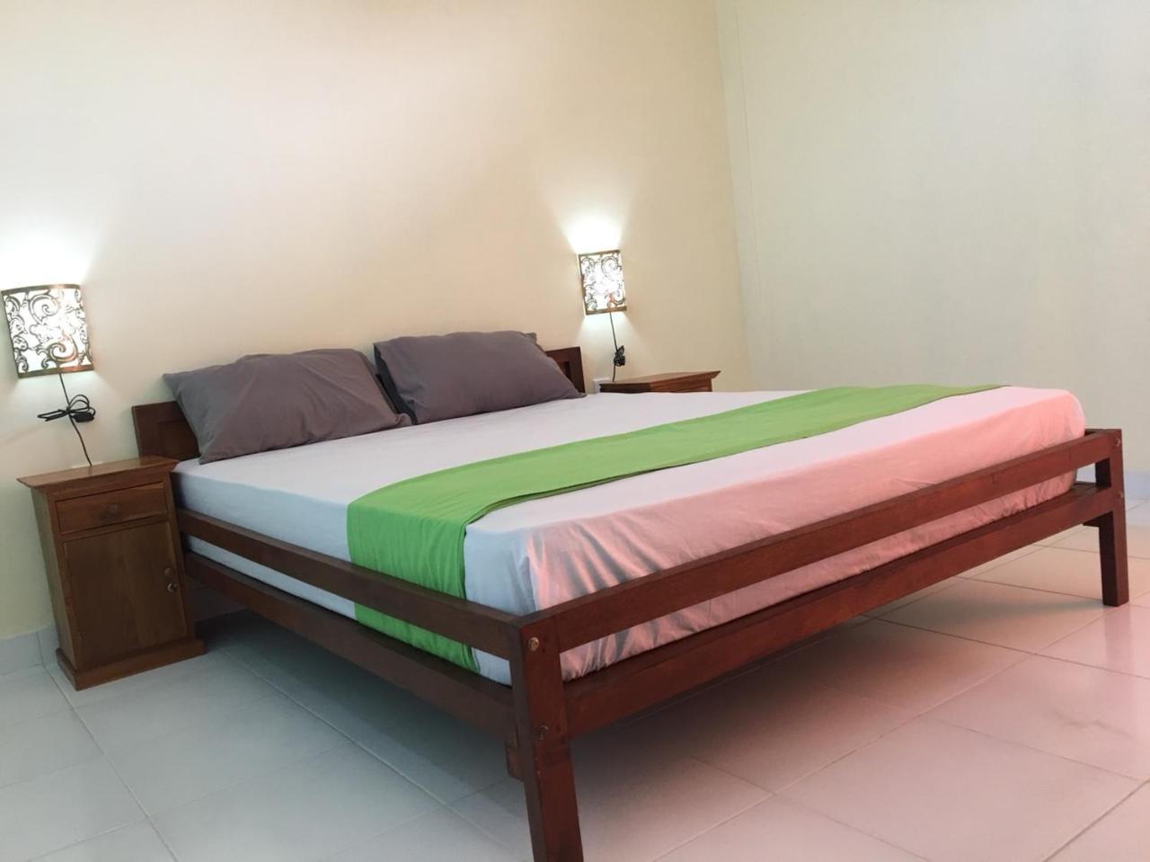 Repag Wayan Canggu Hostel Kuta Lombok Exterior foto